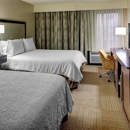 Hampton Inn Birmingham/Фултондейл Екстер'єр фото