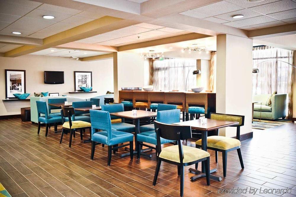 Hampton Inn Birmingham/Фултондейл Ресторан фото
