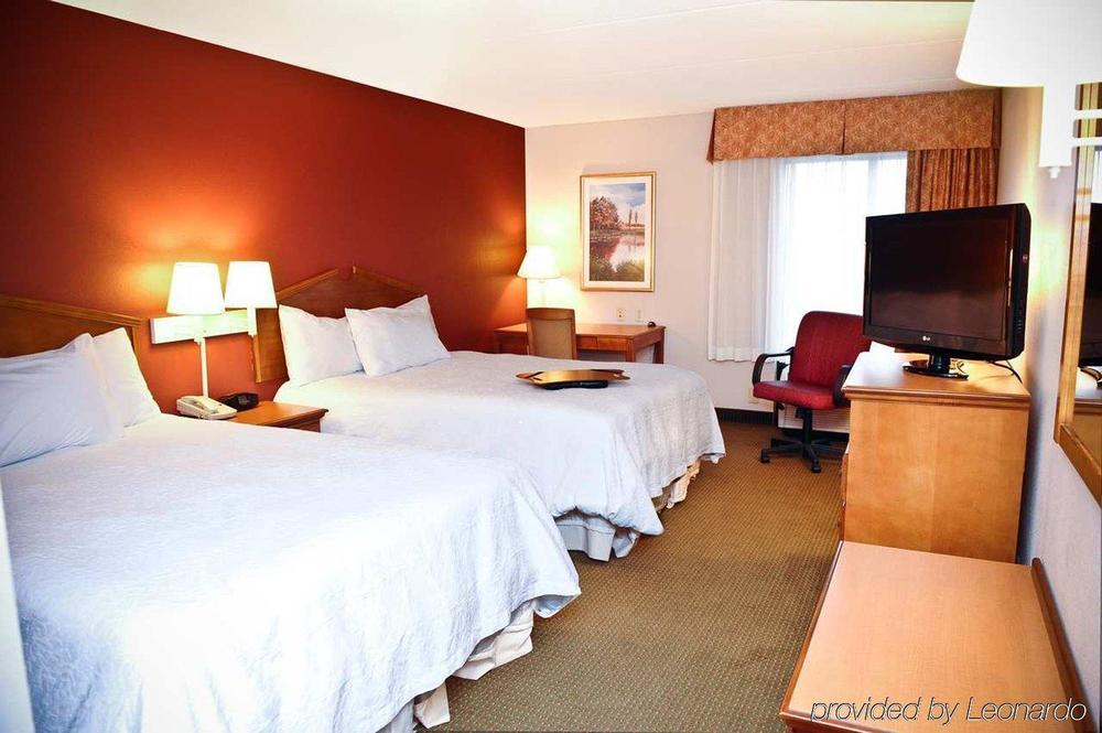Hampton Inn Birmingham/Фултондейл Номер фото