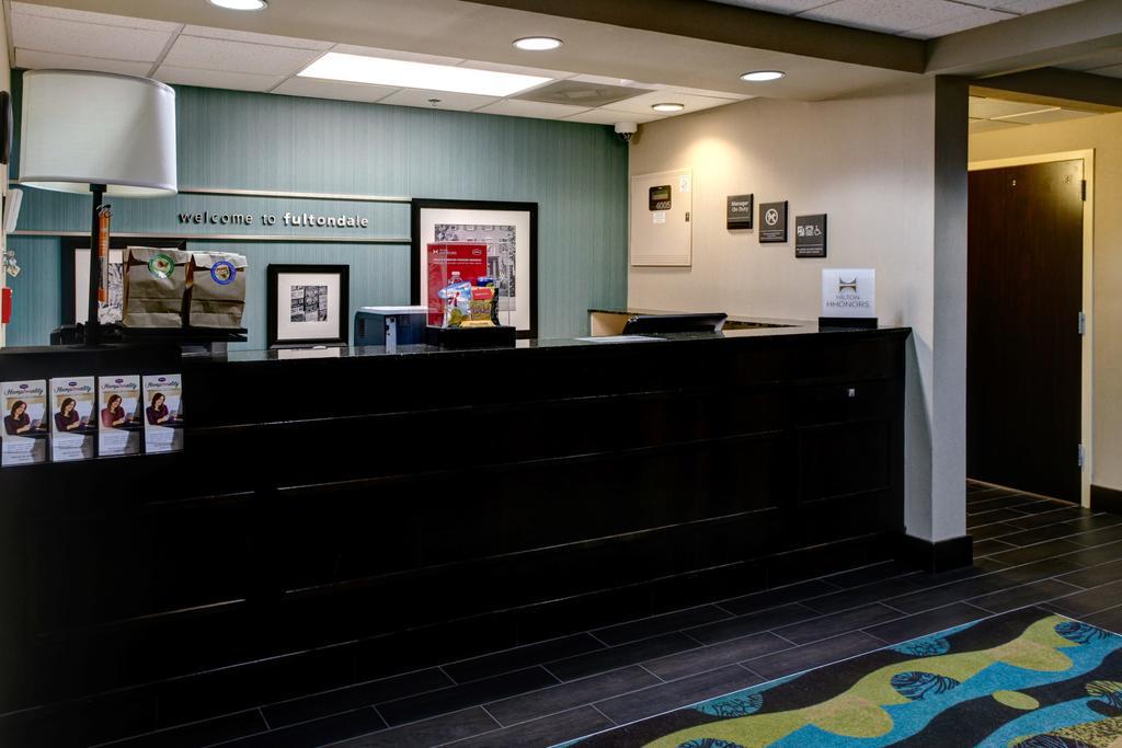 Hampton Inn Birmingham/Фултондейл Екстер'єр фото