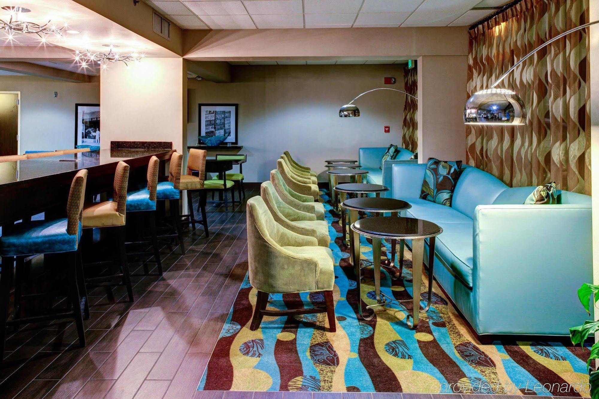 Hampton Inn Birmingham/Фултондейл Екстер'єр фото