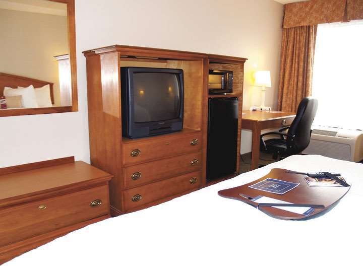 Hampton Inn Birmingham/Фултондейл Номер фото